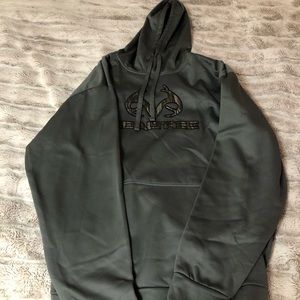 realtree logo hoodie